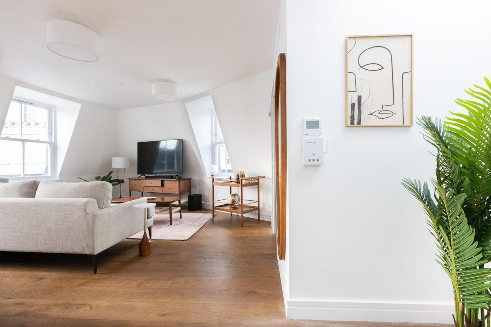 Luxury 2 Bedroom Duplex Penthouse Covent Garden Holborn ロンドン エクステリア 写真